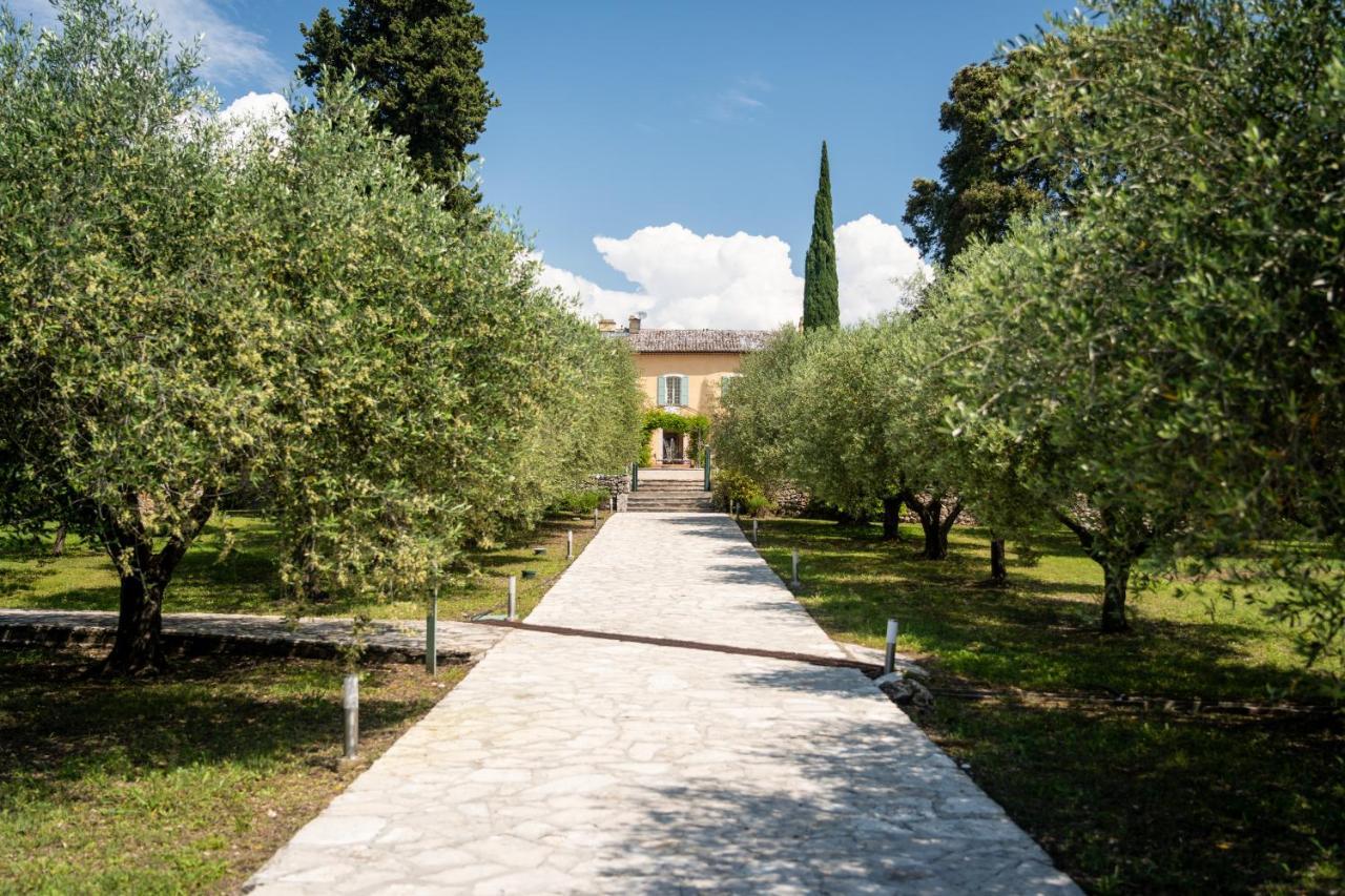 Chateau Les Crostes Lorgues Buitenkant foto